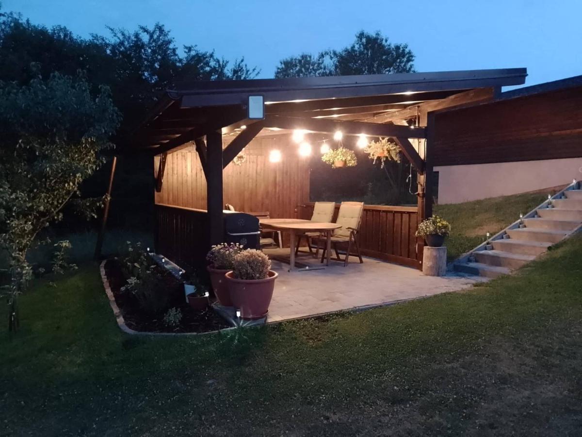 Apartmany Vista Нова-Лесна Экстерьер фото