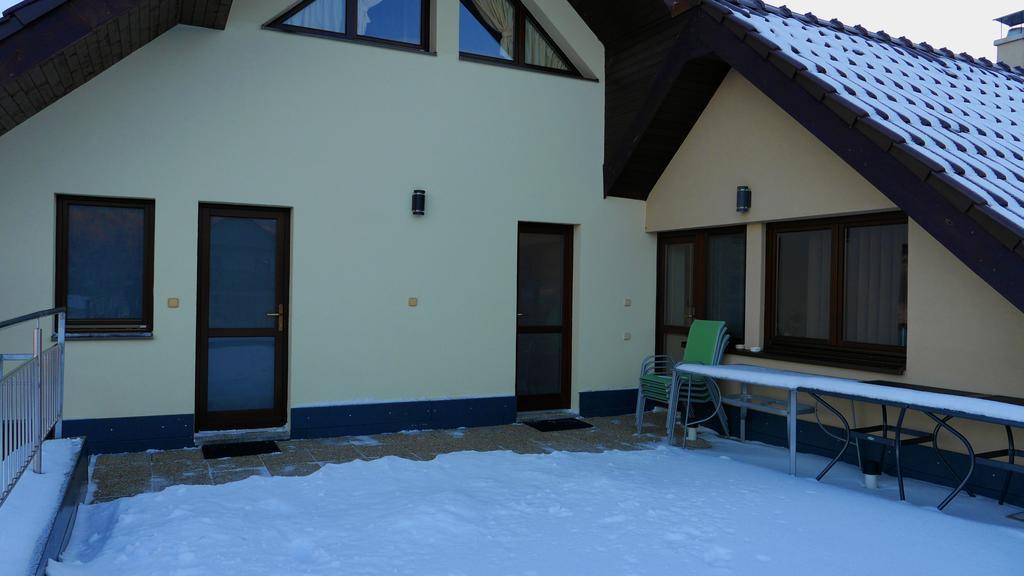 Apartmany Vista Нова-Лесна Экстерьер фото