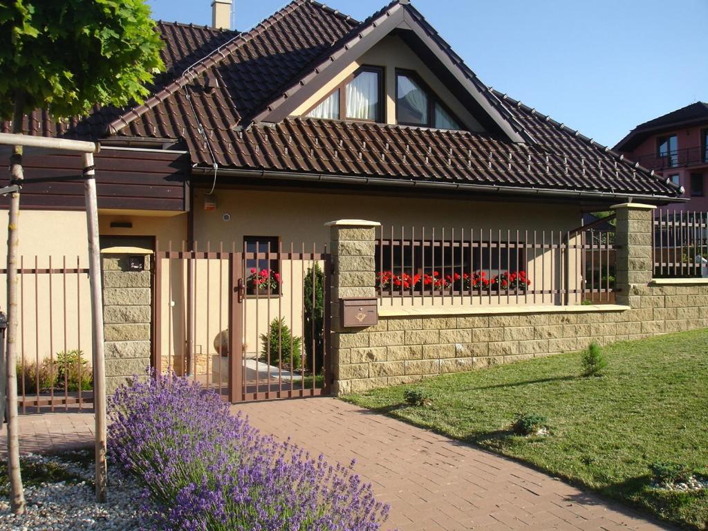 Apartmany Vista Нова-Лесна Экстерьер фото